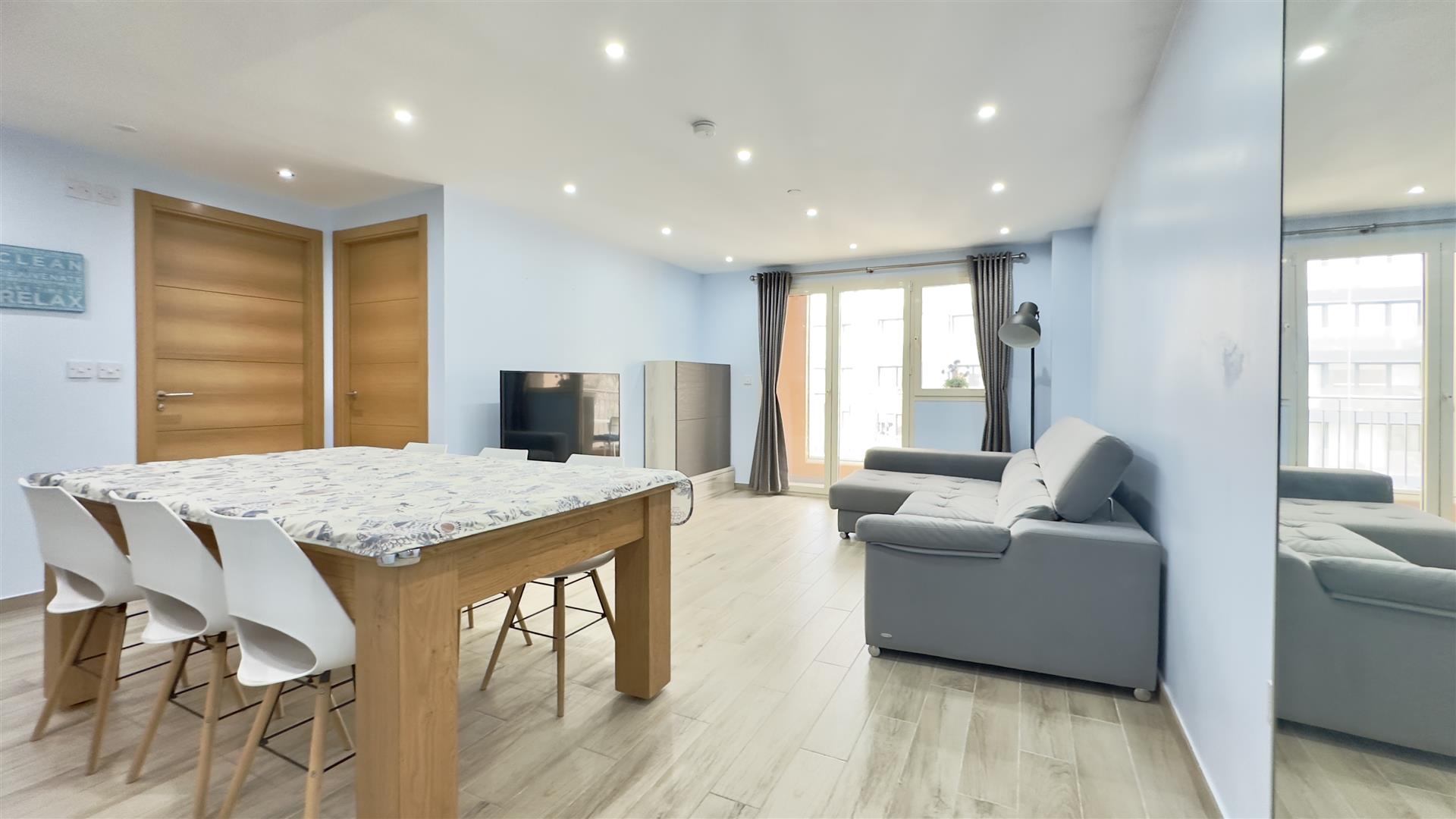 Image of Apartment - 2 Bedrooms - 1 Bathrooms for Sale in Beach View Terraces-Gibraltar, Image 1